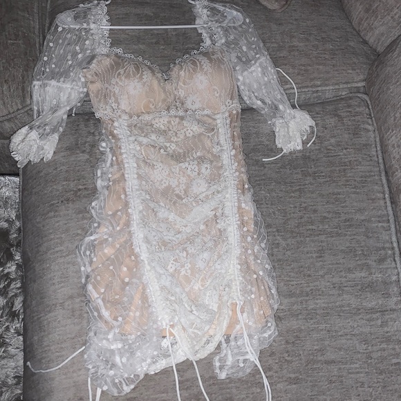 Dress - Picture 2 of 2